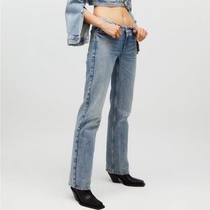 Kaia x Zara Low-rise Straight Blue Jeans